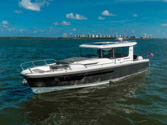 40' Nimbus 2023 Yacht For Sale
